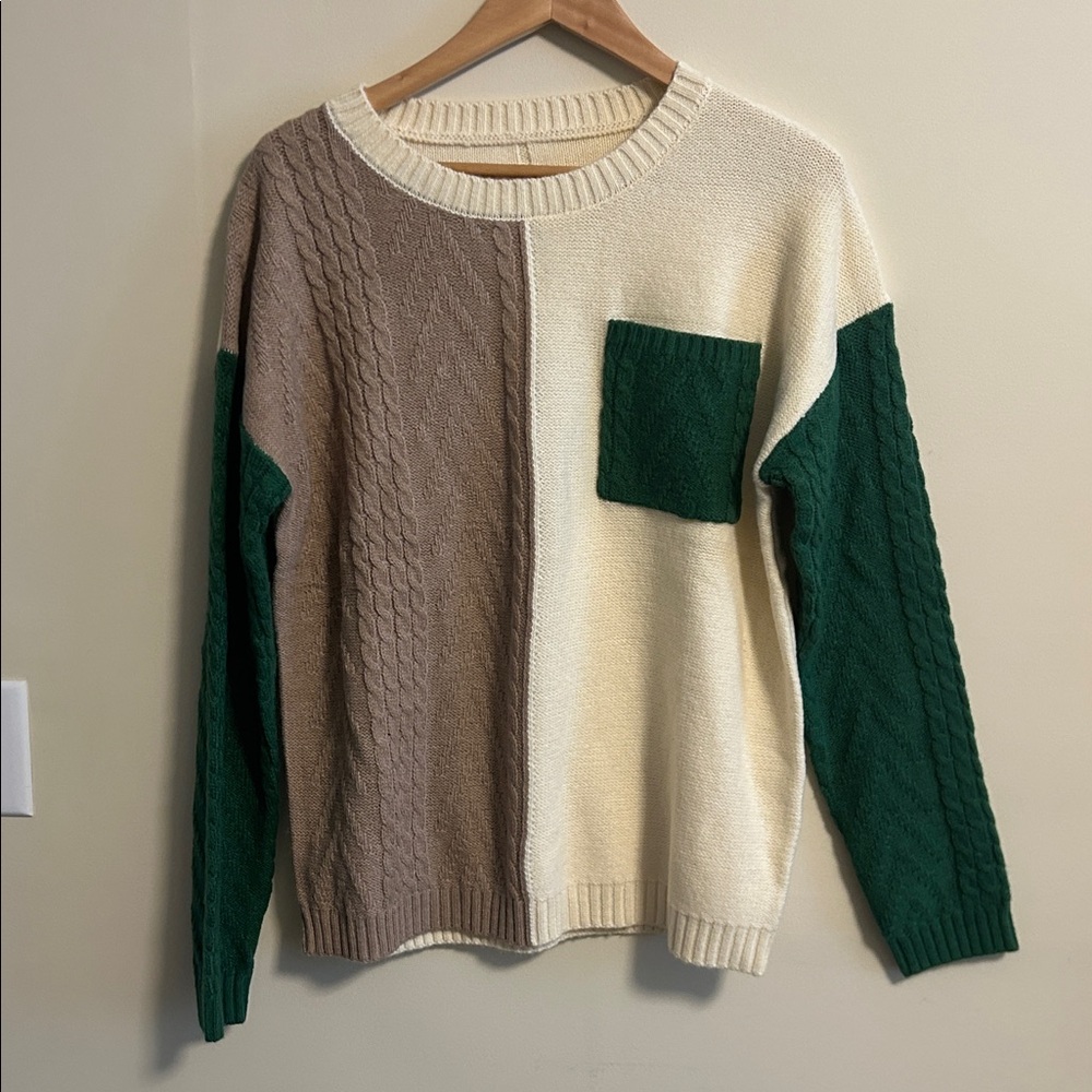 Colorblock Crew Neck Sweater - Picture 9 of 10